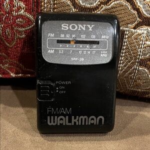 Sony Walkman Portable FM/AM Radio